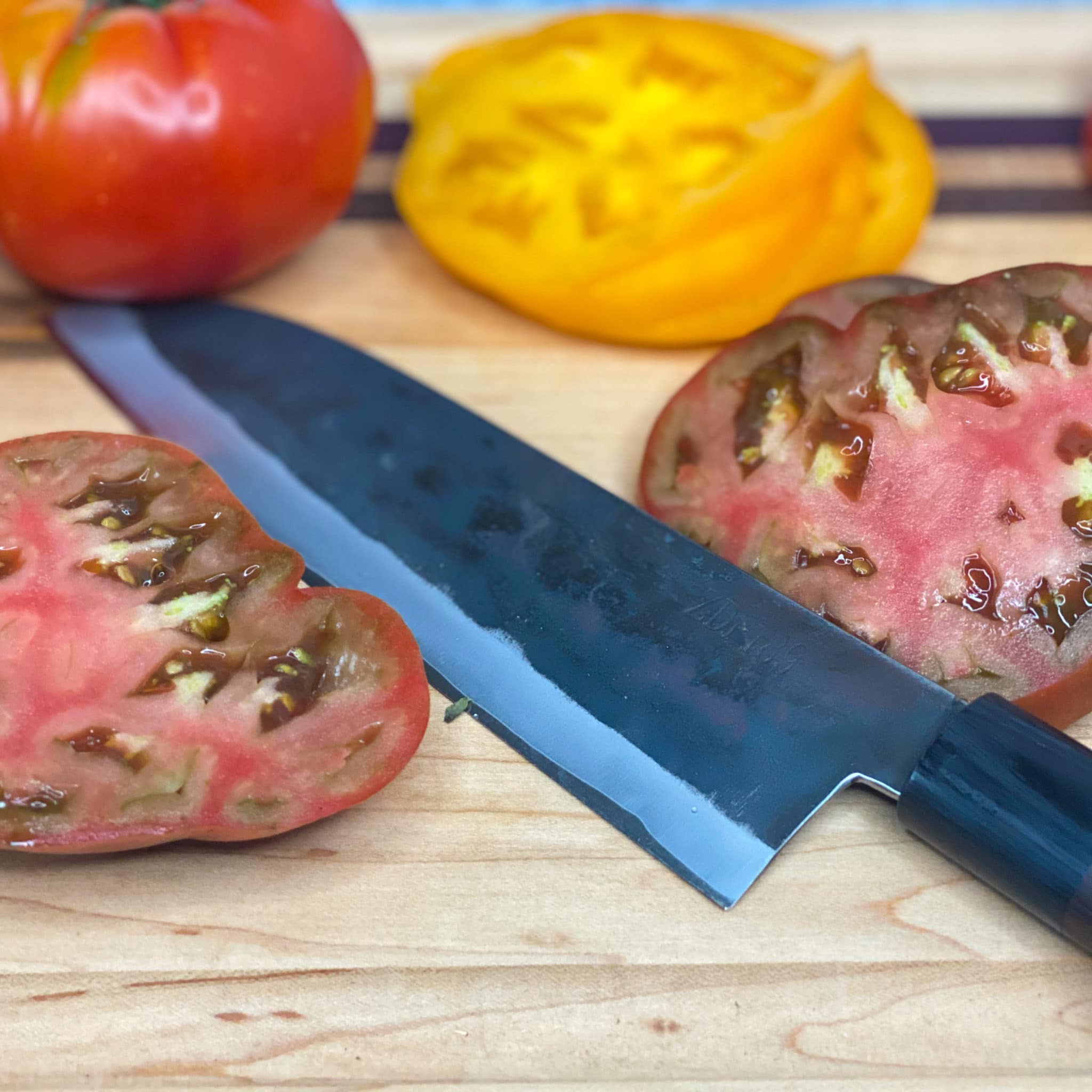 fresh sliced tomatoes